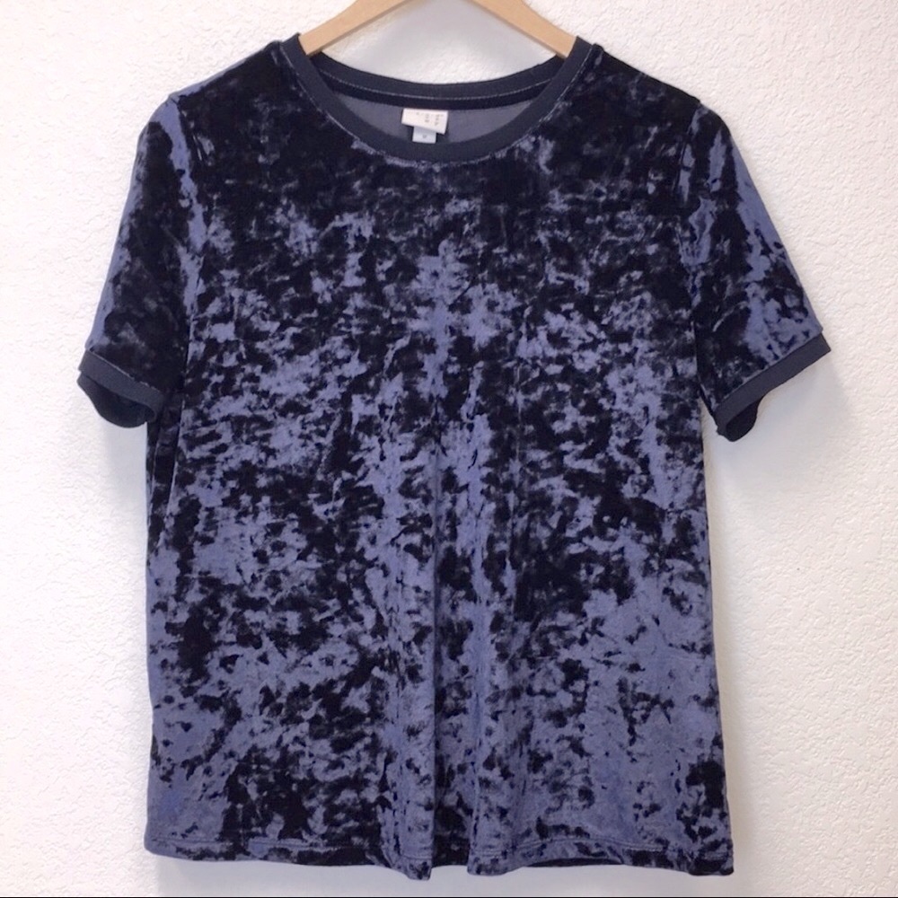 Shiny dark blue top